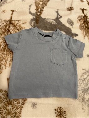 Baker by Ted Baker baby Light Blue Short-Sleeve Pocket T snaps cotton 9-3M NWOT